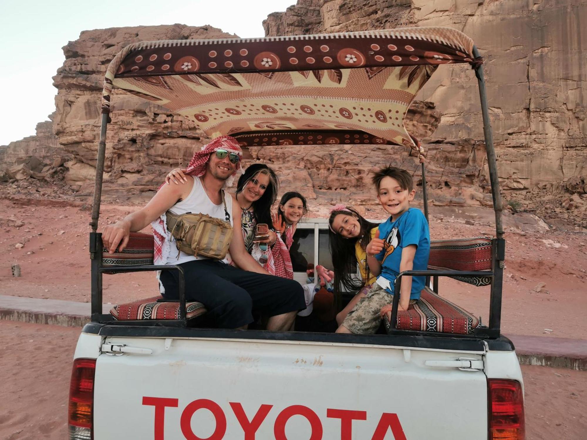 Rum Titanic Camp Wadi Rum Pokoj fotografie